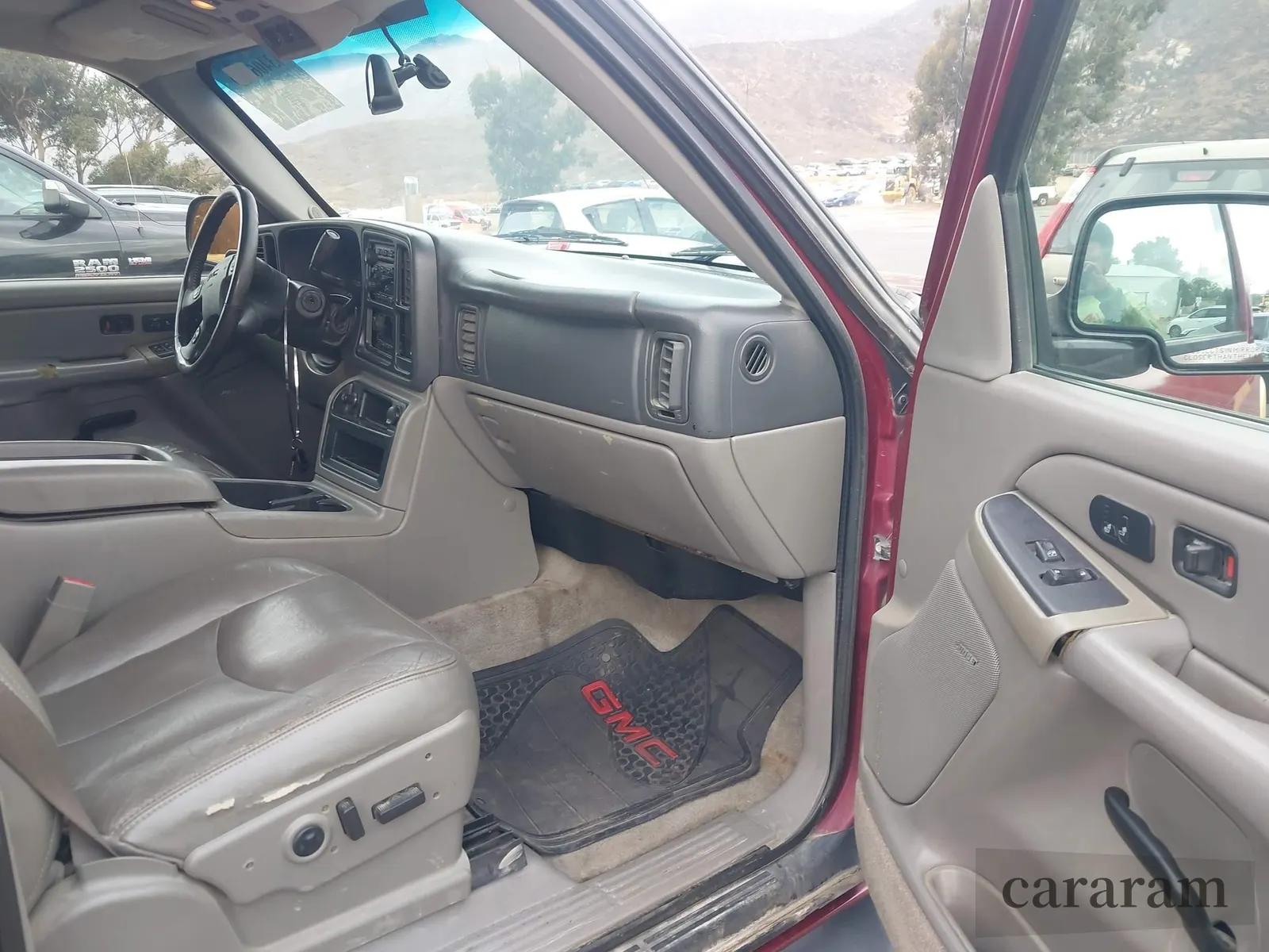 2004 GMC Yukon SLE