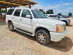 2002 Cadillac Escalade