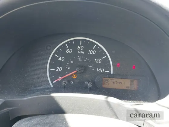 2012 Nissan Versa SV