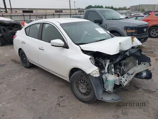 2019 Nissan Versa SV
