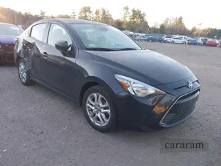 2017 Toyota Yaris