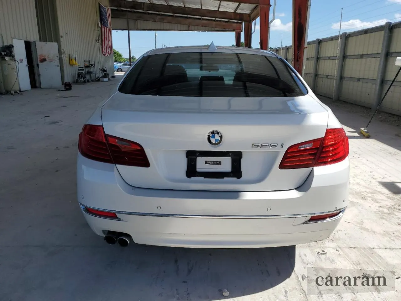 2014 BMW 5 Series 528i