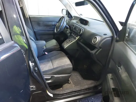 2013 Scion xB