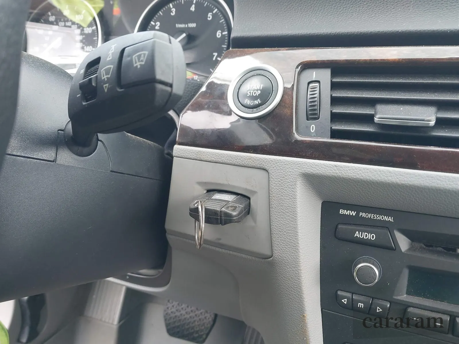 2010 BMW 3 Series 328i