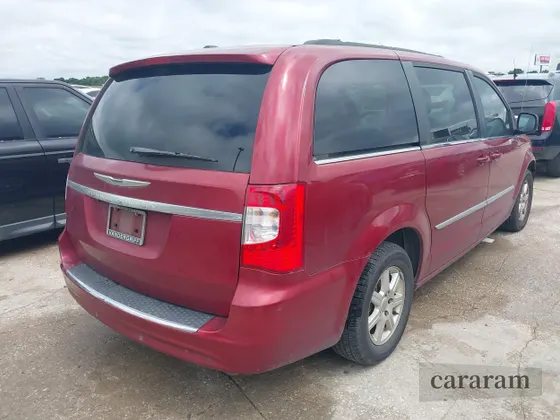 2012 Chrysler Town & Country Touring