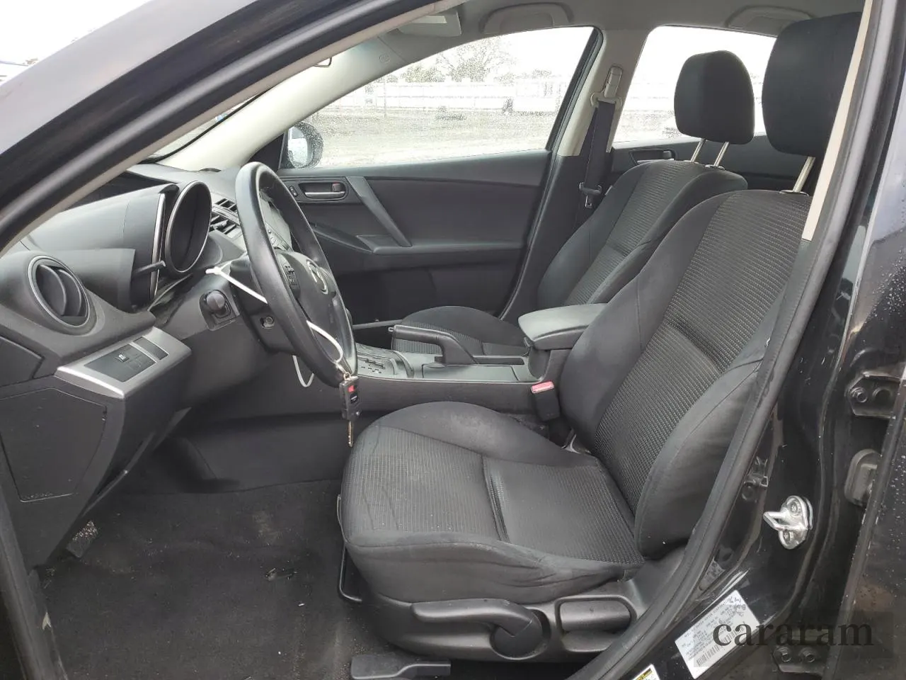 2013 Mazda 3 i SV