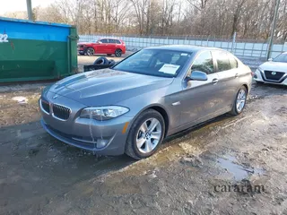 2013 BMW 5 Series 528i