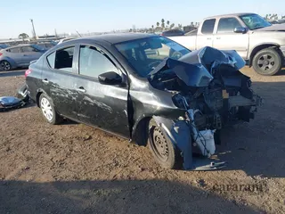 2017 Nissan Versa SV