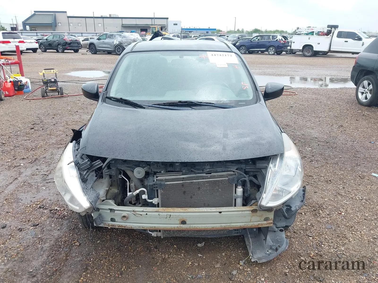 2018 Nissan Versa SV
