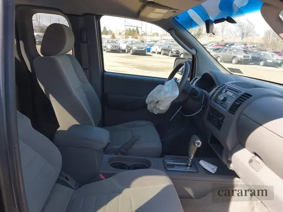 2009 Nissan Frontier XE