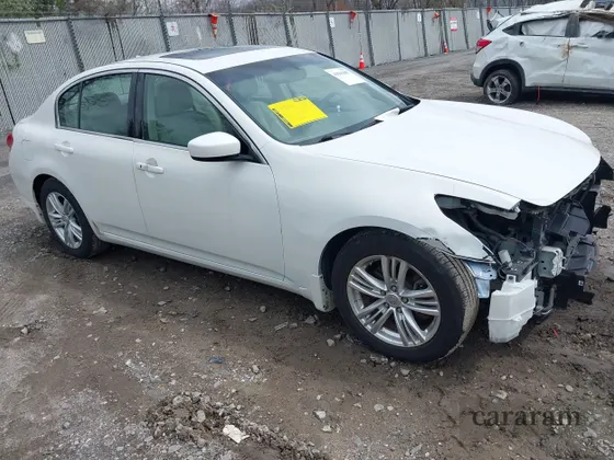 2011 Infiniti G25