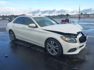 2015 Mercedes-Benz C 300
