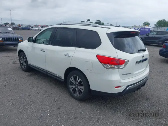 2013 Nissan Pathfinder SL