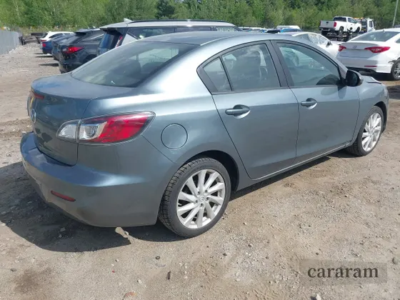 2013 Mazda 3 i SV