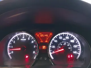 2012 Nissan Versa SL