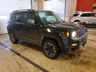 2015 Jeep Renegade Trailhawk