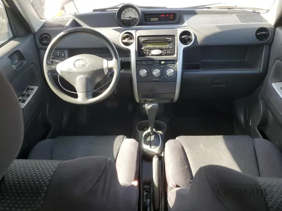 2004 Scion xB