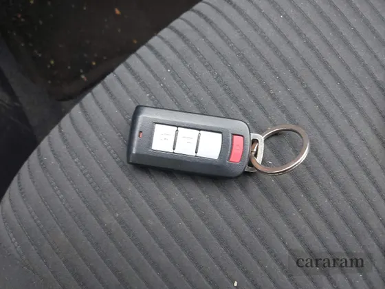 2019 Mitsubishi Mirage SE