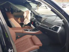2025 BMW X5 M60i