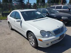 2005 Mercedes-Benz C 240