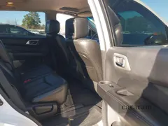 2014 Nissan Pathfinder SL