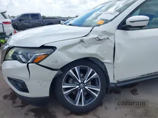 2018 Nissan Pathfinder Platinum