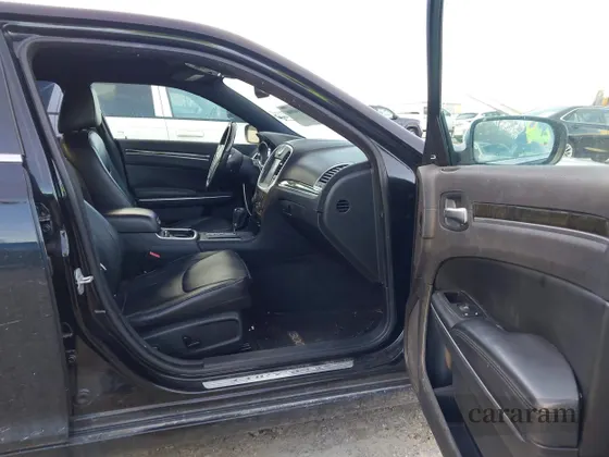 2012 Chrysler 300 C