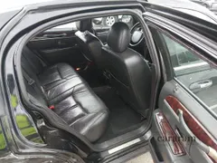 2010 Lincoln Town Car Signature Limited