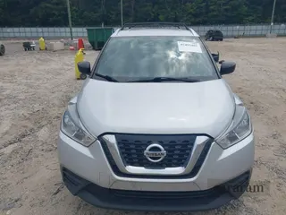 2018 Nissan Kicks S