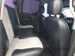 2005 Dodge 1500 SLT