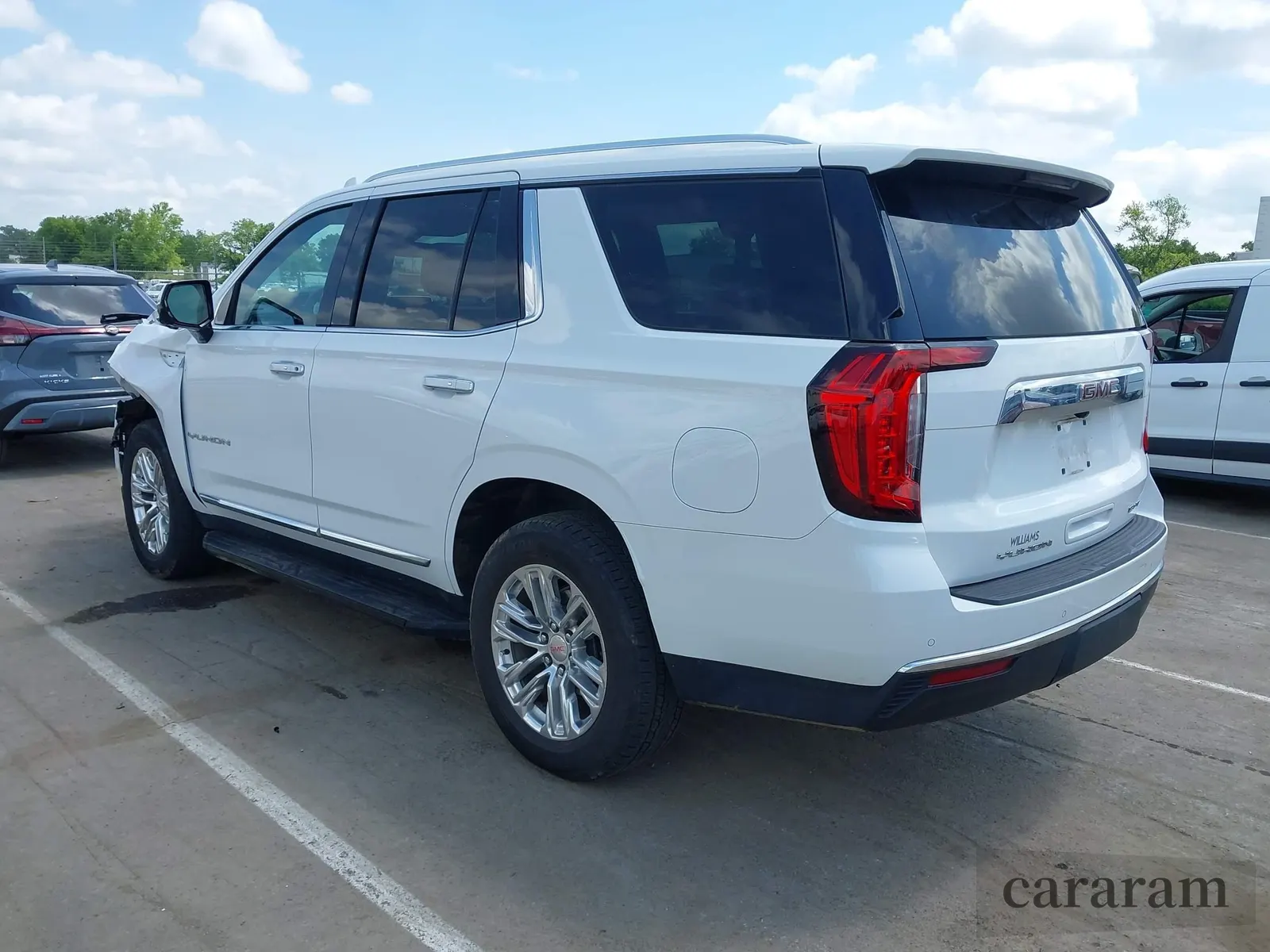 2022 GMC Yukon SLT