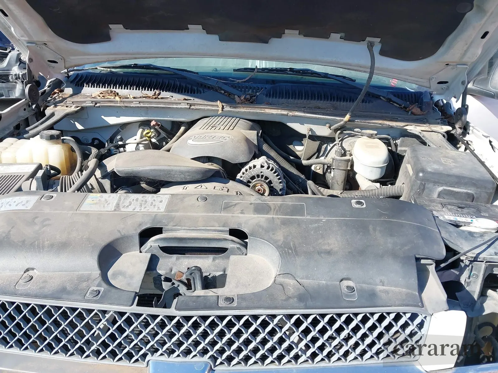 2004 Chevrolet Silverado 1500 LS