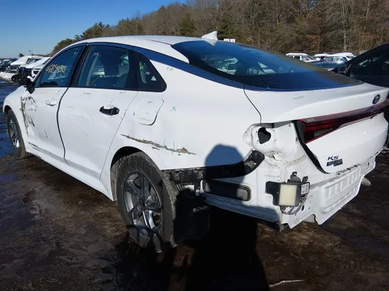 2021 Kia K5 LXS