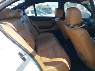 2004 BMW 3 Series 330xi