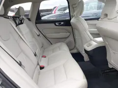 2020 Volvo XC60 Momentum