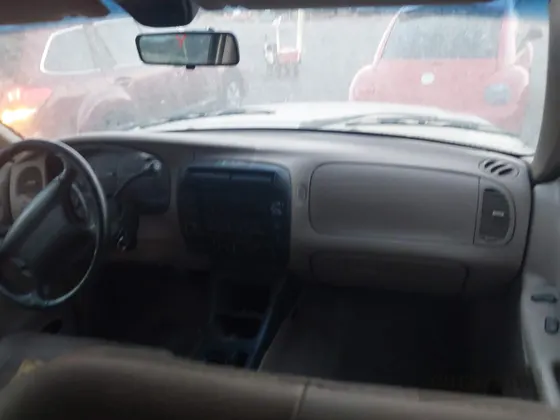 2000 Ford Explorer XLT