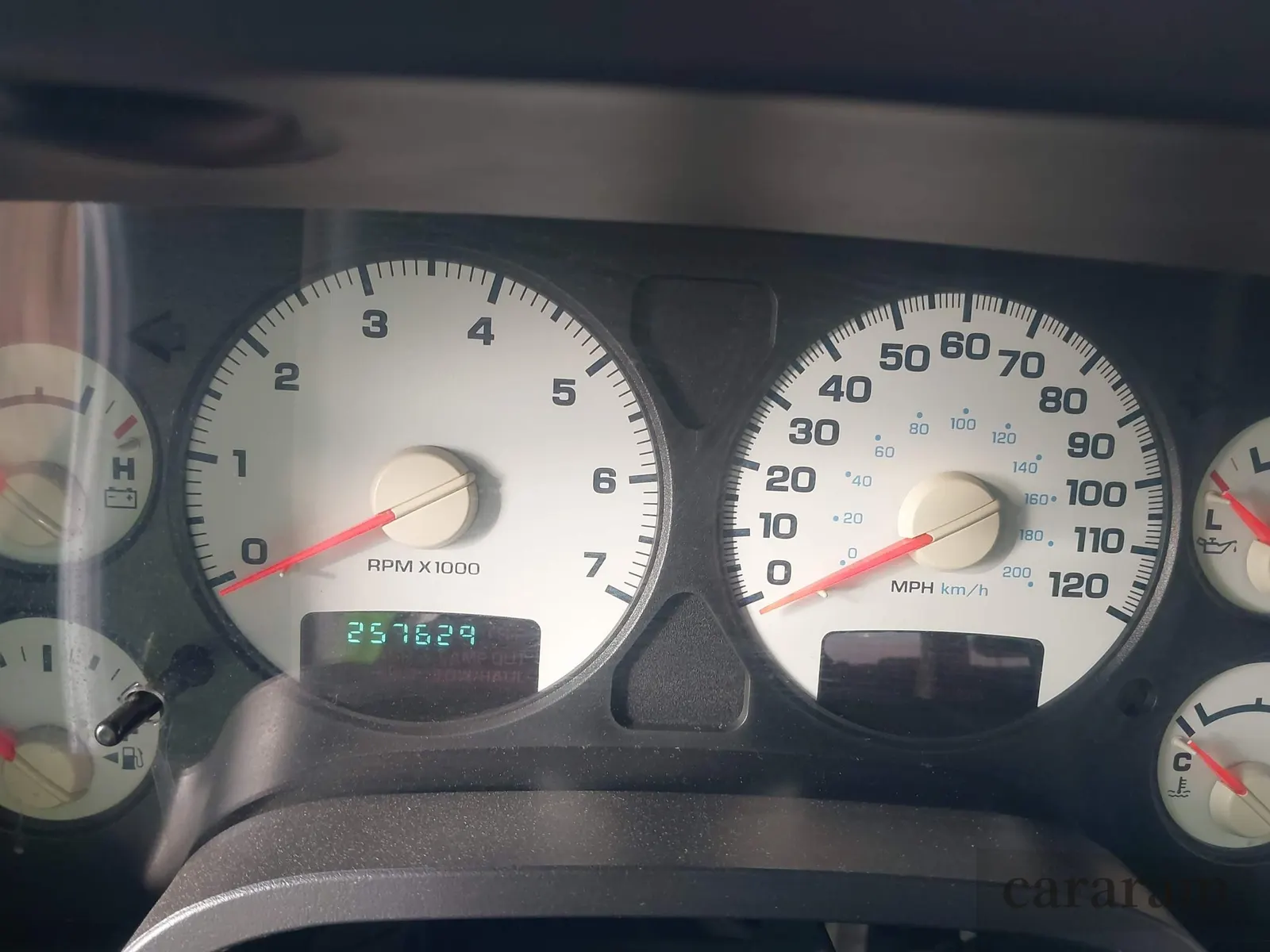 2005 Dodge 1500 SLT