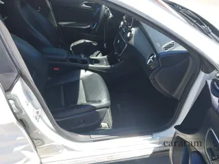 2015 Mercedes-Benz CLA 250
