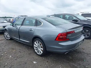 2019 Volvo S90 Inscription