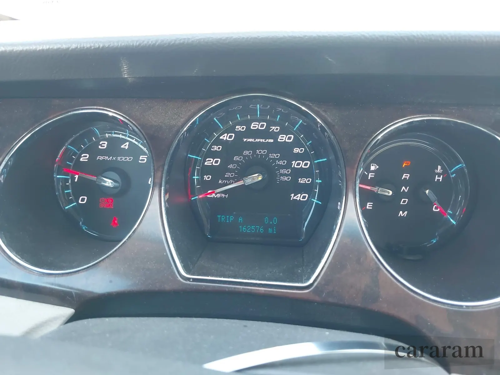 2011 Ford Taurus SEL