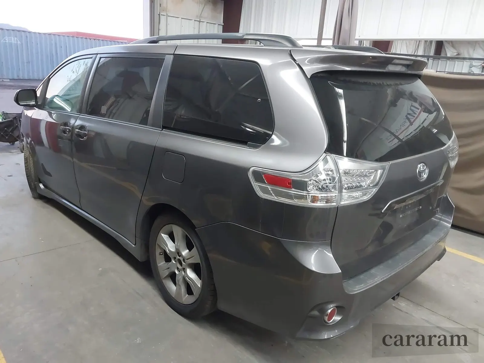 2012 Toyota Sienna SE
