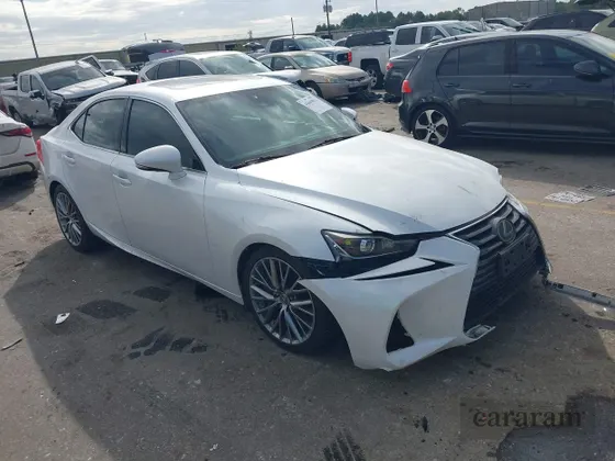 2017 Lexus IS 200t F Sport