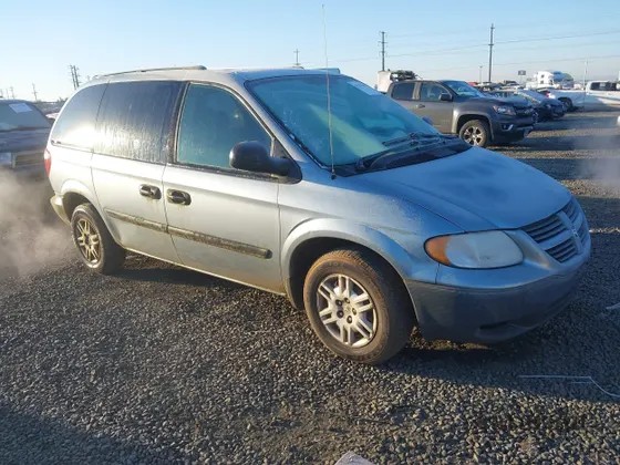 2005 Dodge Caravan