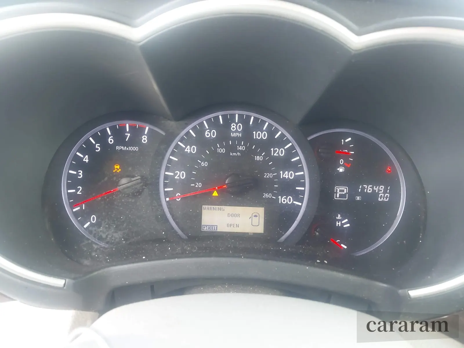 2011 Nissan Quest LE