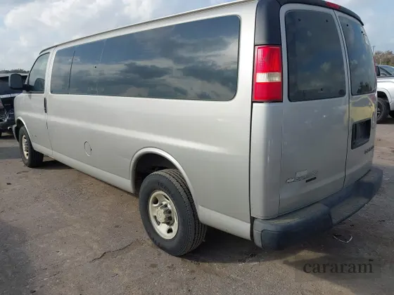 2005 Chevrolet Express Passenger