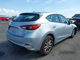 2017 Mazda 3 Sport