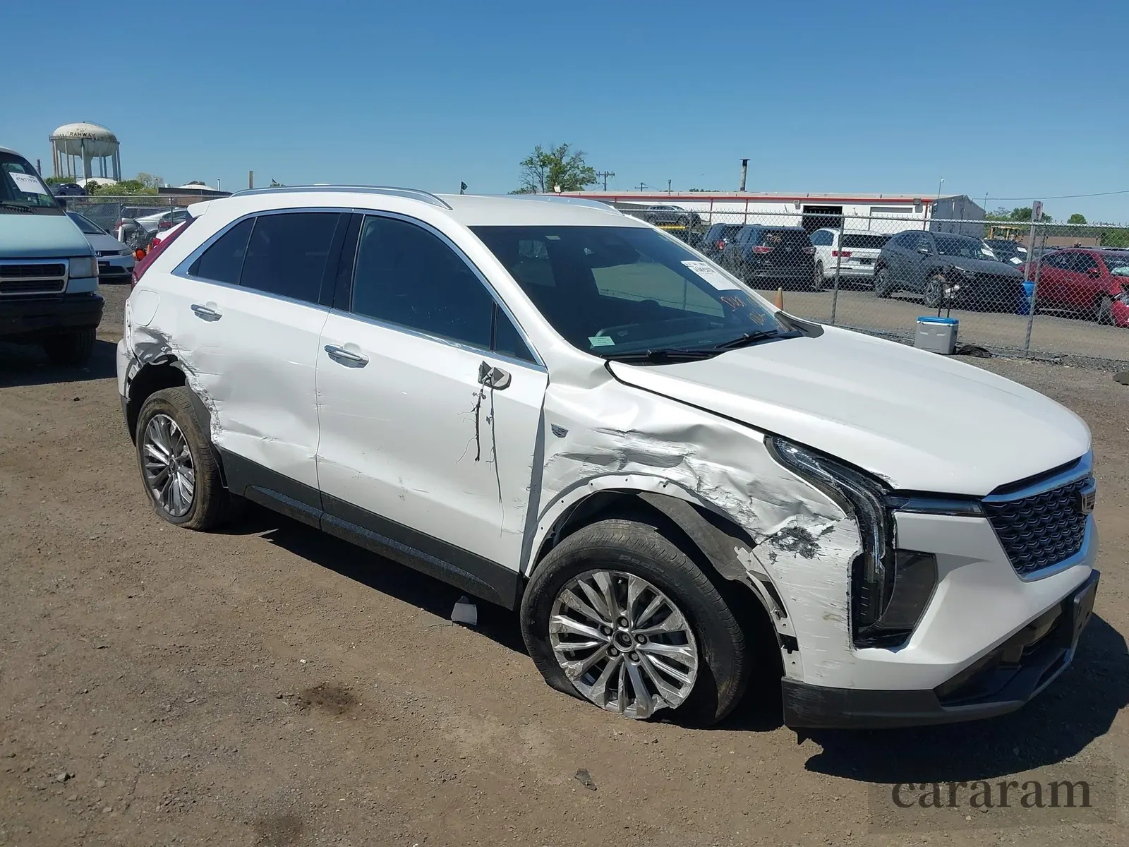 2024 Cadillac XT4 AWD Premium Luxury