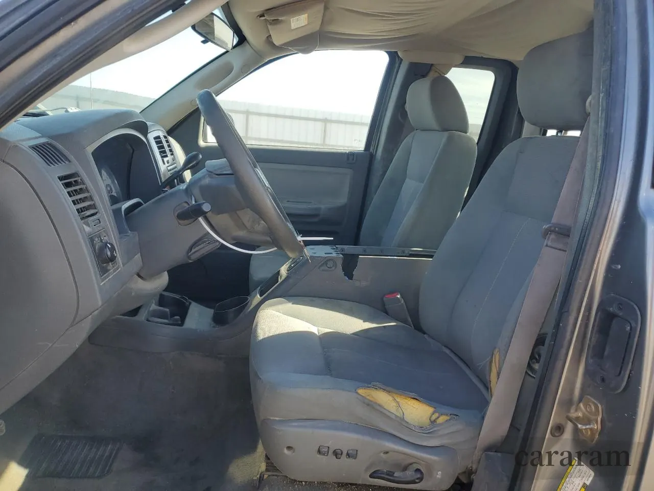 2005 Dodge Dakota SLT