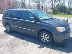 2012 Chrysler Town & Country Touring