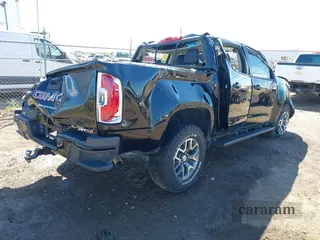 2022 GMC Canyon 4WD AT4